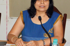 CA Priti Savla (Chairperson – WIRC of ICAI) welcoming the speakers